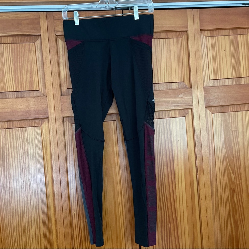 PINK Victoria’s Secret Ultimate Black Leggings Sz S